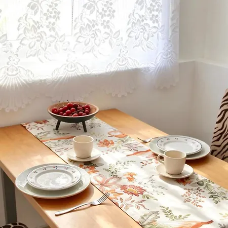Apartament Historic Flat & Private Courtyard Bruck an der Leitha